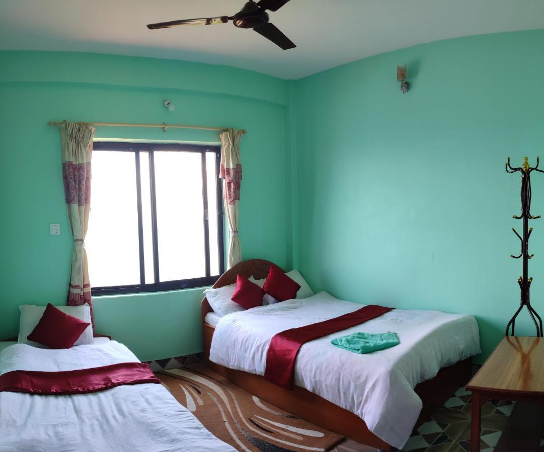 Sarangkot Hotel New Galaxy Покхара Экстерьер фото